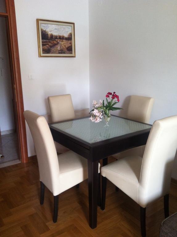 Apartment Biserka 챠브타트 객실 사진