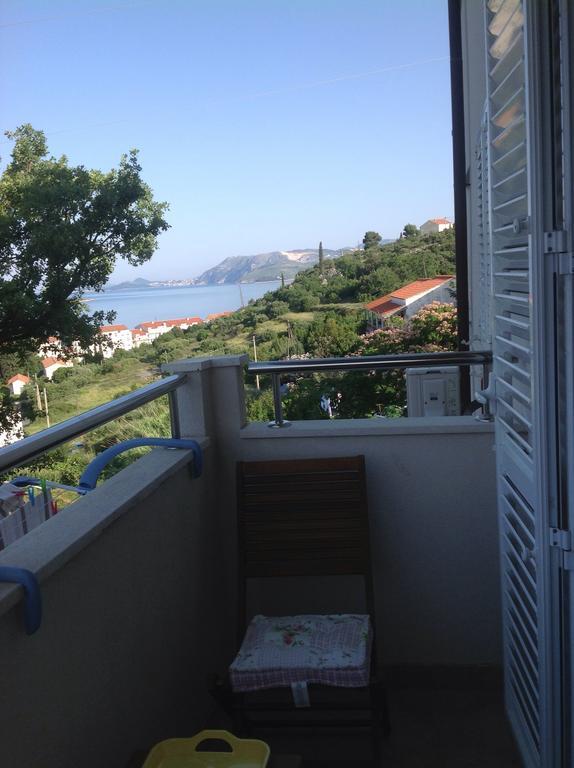 Apartment Biserka 챠브타트 객실 사진